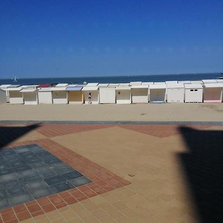 Residence Gai Soleil Blankenberge Exteriör bild