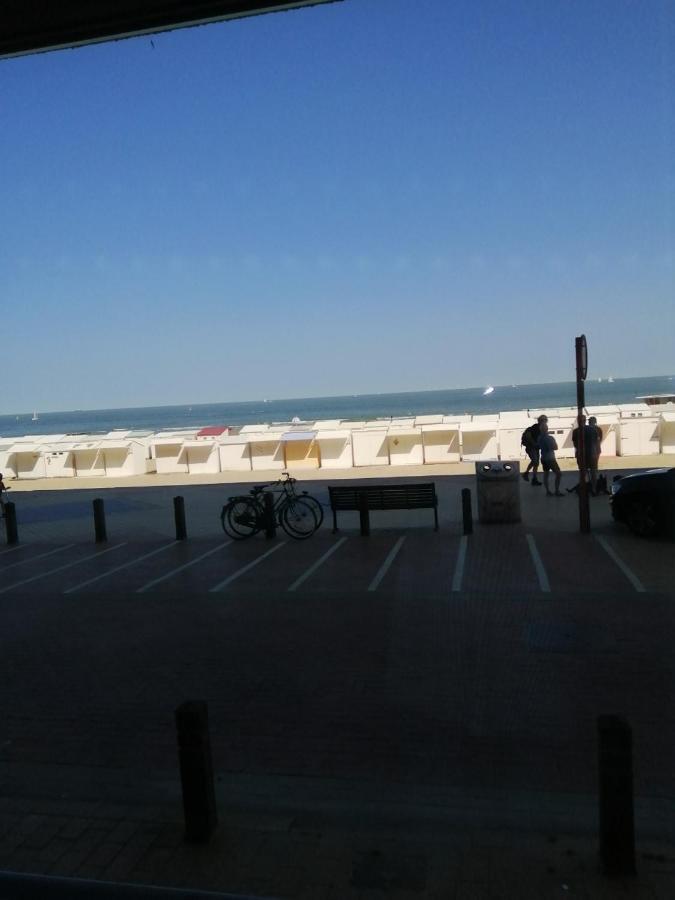 Residence Gai Soleil Blankenberge Exteriör bild